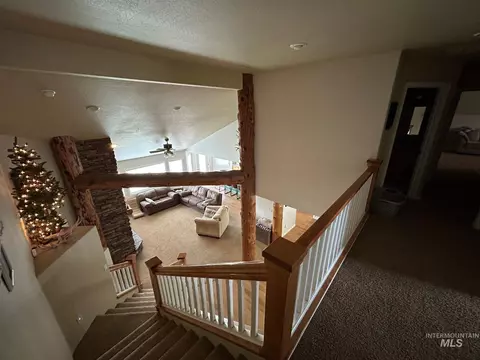 Entry Way - 3091 Echo Rd, Nyssa, OR 97913 photo 1 of 5