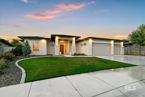 4630 E Goldstone Dr, Meridian, ID 83642