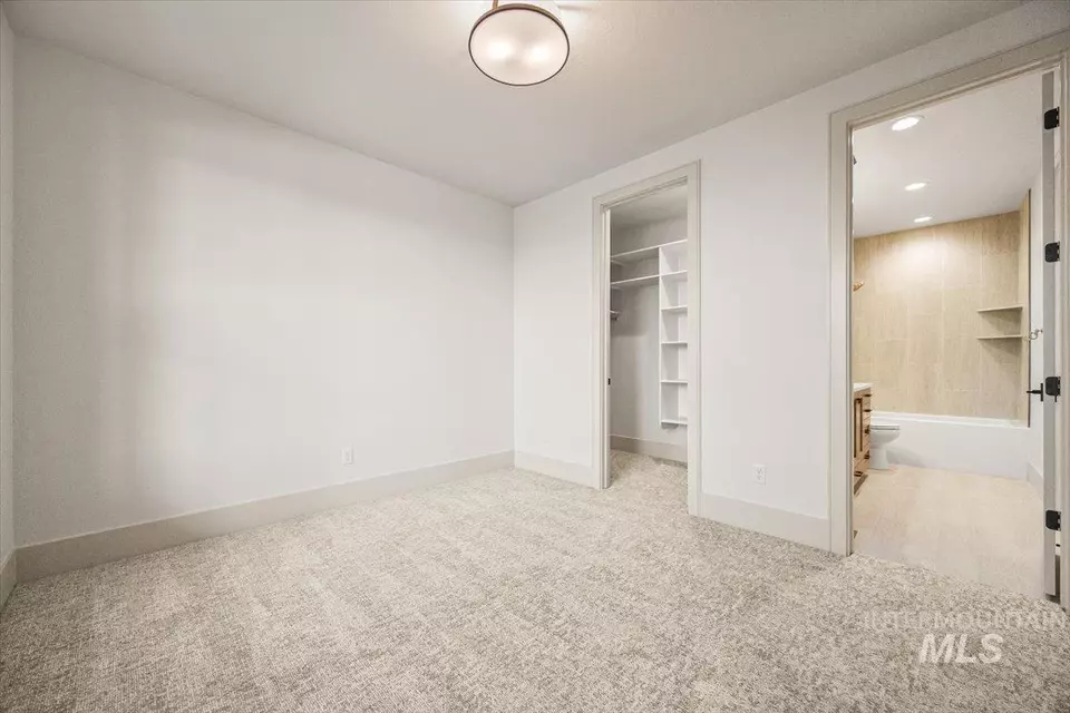 Bedroom - 7462 E Newcastle Dr, Nampa, ID 83687 photo 2 of 7