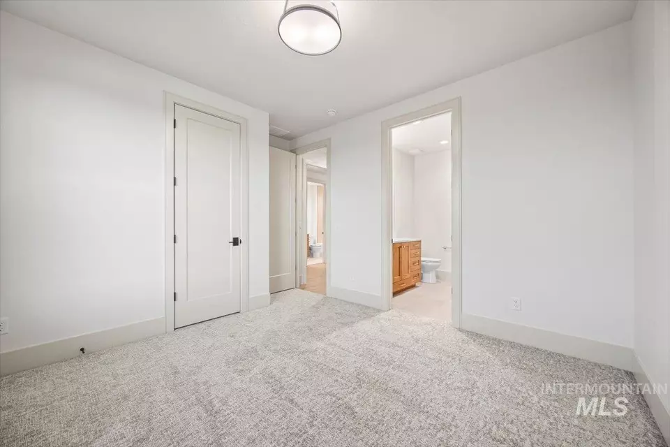 Bedroom - 7462 E Newcastle Dr, Nampa, ID 83687 photo 5 of 7