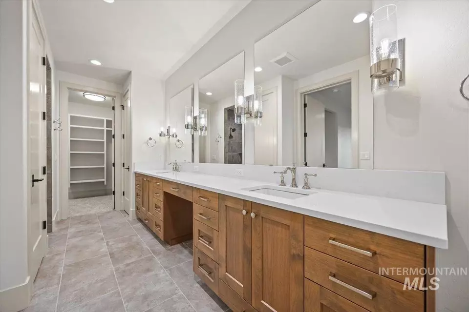 Bath - 7462 E Newcastle Dr, Nampa, ID 83687 photo 6 of 7