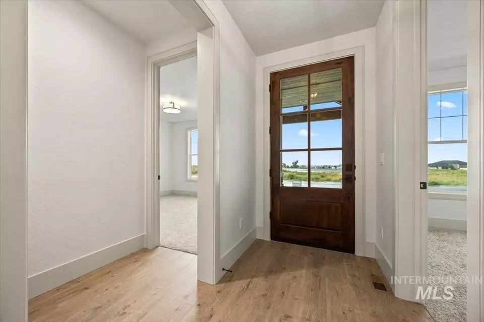 Entry Way - 7462 E Newcastle Dr, Nampa, ID 83687 photo 2 of 3