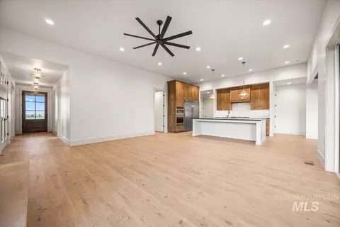 Living - 7462 E Newcastle Dr, Nampa, ID 83687 photo 1 of 3