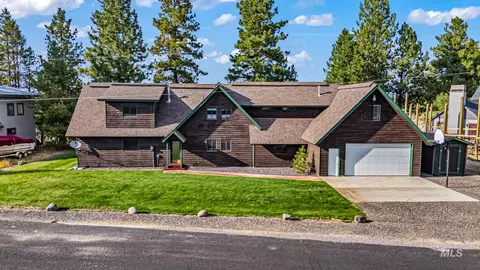 164 Shadows Trail Ln, Donnelly, ID 83615