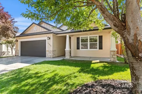 11057 W Goldenspire Dr, Boise, ID 83709