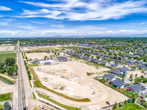 1017 S Rising Sun Dr, Nampa, ID 83686