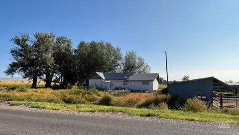 855 SE Yuba St, Mountain Home, ID 83647