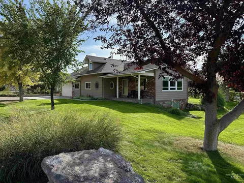 1975 Ali Ln, Weiser, ID 83672