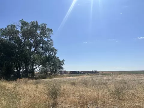 138 Laidlaw Park Rd, Carey, ID 83320