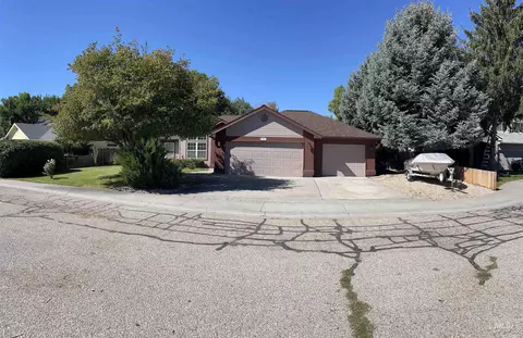 1785 Knight Ct, Mountain Home, ID 83647