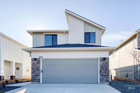 898 N Mirror Creek Way, Meridian, ID 83642
