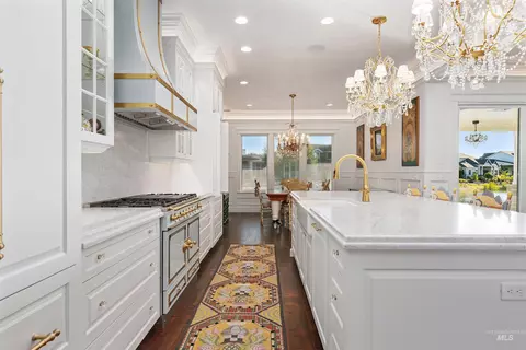 Kitchen - 1781 E Garden Brook Dr, Eagle, ID 83616 photo 4 of 8