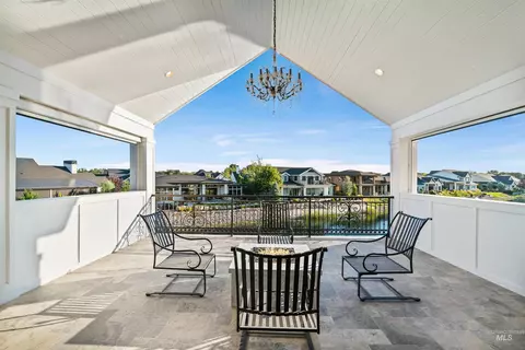 Exterior - 1781 E Garden Brook Dr, Eagle, ID 83616 photo 4 of 6