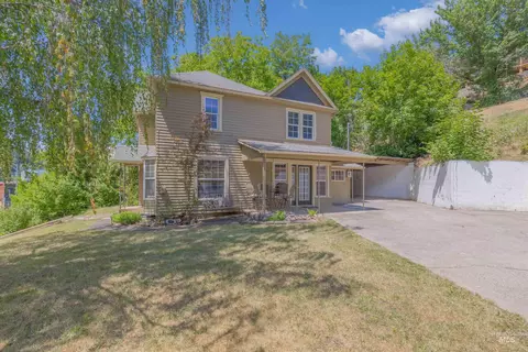 812 E Main St, Kendrick, ID 83537