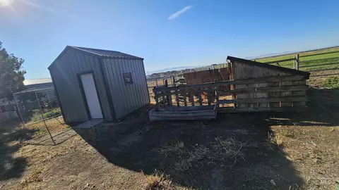 Exterior - 1655 W 1000 S, Pingree, ID 83262 photo 8 of 10