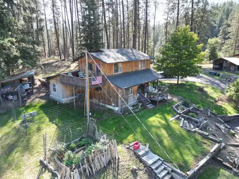 122 Oak Ln, Orofino, ID 83544
