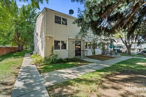 854 S Curtis Rd, Boise, ID 83705