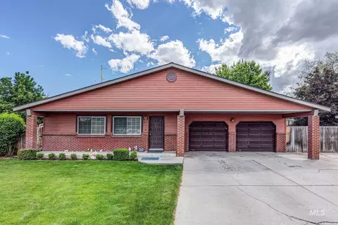 2578 SW 2nd Ave, Ontario, OR 97914