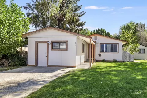 912 N Date St, Jerome, ID 83338