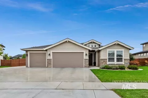 2215 E Shady Glade Dr, Meridian, ID 83642