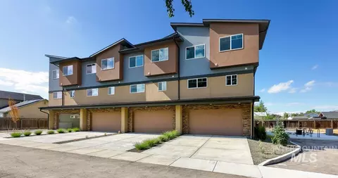 2293 N Shaelyn Ln, Boise, ID 83713
