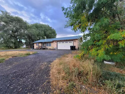 221 Juniper St, Buhl, ID 83316