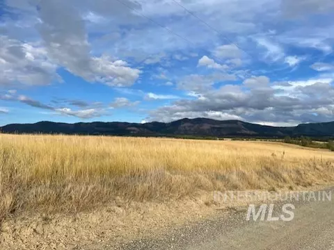 Nka Fox Road 150 Acres, Tensed, ID 83870