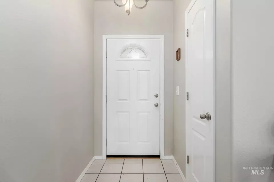 Entry Way - 1449 St James, Middleton, ID 83644 photo 1 of 1