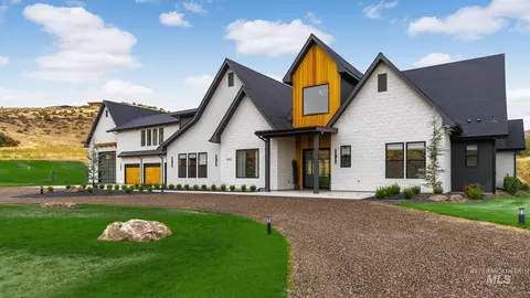 6162 N High Valley Way, Boise, ID 83714