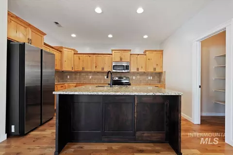Kitchen - 5011 W Clear Fld, Eagle, ID 83616 photo 1 of 3