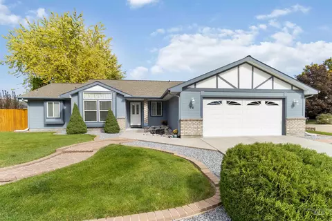 76 W Christopher St, Meridian, ID 83642