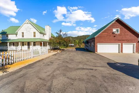 315 Middlefork, Garden Valley, ID 83622