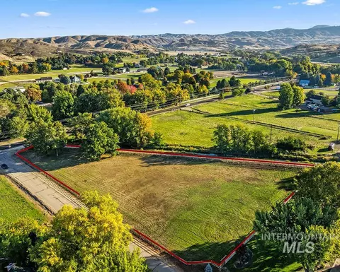 2788 N Rocket Bar Rd, Eagle, ID 83642