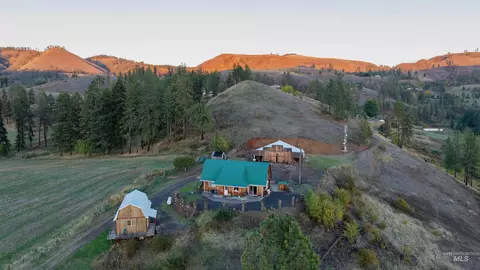 164 Beaver Nob Dr, Kamiah, ID 83536