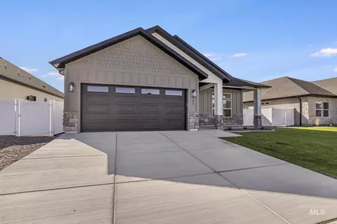 Exterior - 521 Falling Leaf Ln, Twin Falls, ID 83301 photo 2 of 7