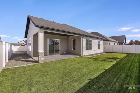 Exterior - 521 Falling Leaf Ln, Twin Falls, ID 83301 photo 7 of 7