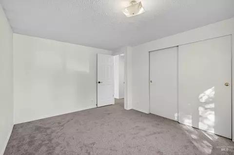 Bedroom - 128 E Persimmon St, Genesee, ID 83832 photo 3 of 4
