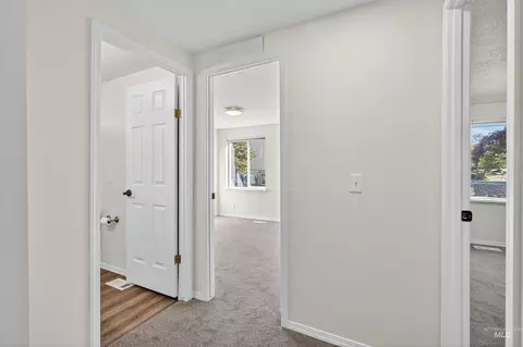 Entry Way - 128 E Persimmon St, Genesee, ID 83832 photo 1 of 2