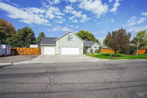 500 E 19th St, Burley, ID 83318