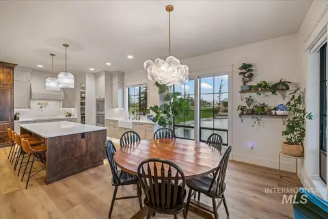 Dining - 3420 Mayberry Way, Eagle, ID 83616 photo 2 of 2