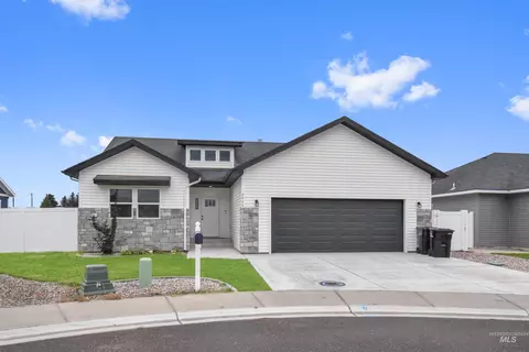 2960 Mcbride Pl, Burley, ID 83318