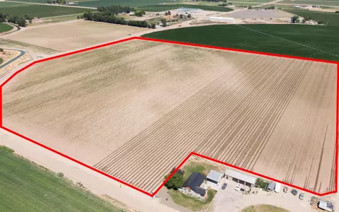 tbd Middle, Wilder, ID 83676 photo 2