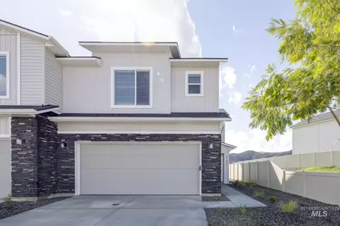 109 Bighorn St, Horseshoe Bend, ID 83629