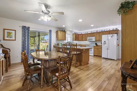 Dining - 916 17th Ave E, Jerome, ID 83338 photo 1 of 1
