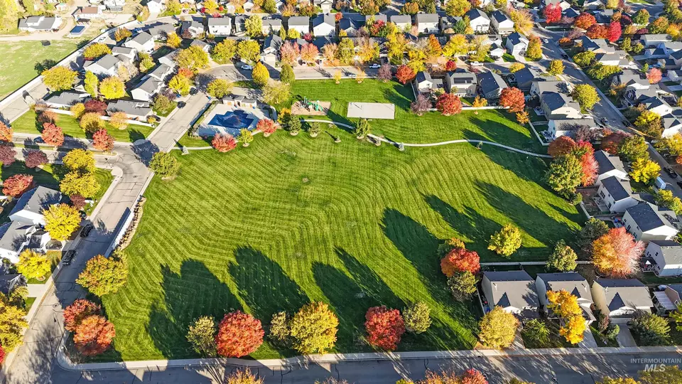 View/Area - 6474 S Cheshire Ave, Boise, ID 83709 photo 3 of 3