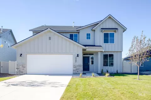 2397 N Silver Wolf Ave, Star, ID 83669