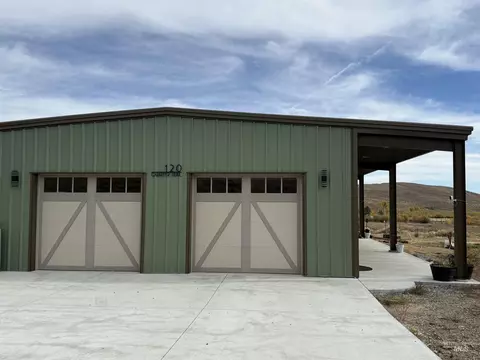 120 Quarter Trl, Fairfield, ID 83327