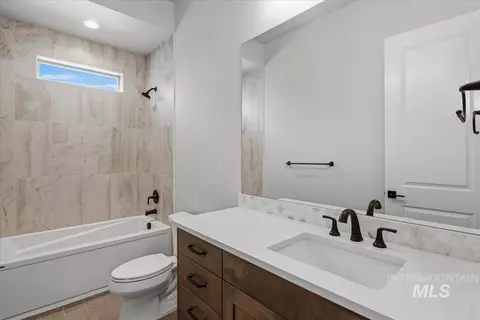 Bath - 2147 E Blakehurst Ave, Kuna, ID 83634 photo 6 of 7