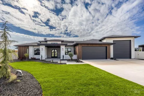 571 N Pembina Pl, Eagle, ID 83616