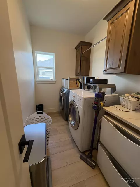 Other - 973 Kenbrook Loop, Twin Falls, ID 83301 photo 5 of 9